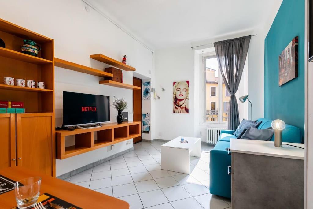 Navigli - Duomo Apartment Милано Екстериор снимка